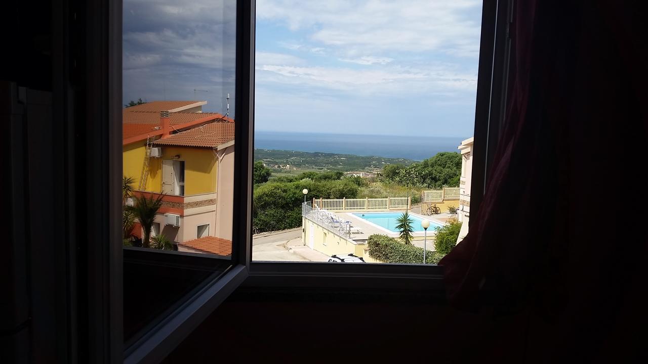Casa Vacanze "La Caldosa" Badesi Exterior photo